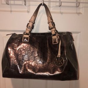 Michel Kors Metallic bucket bag